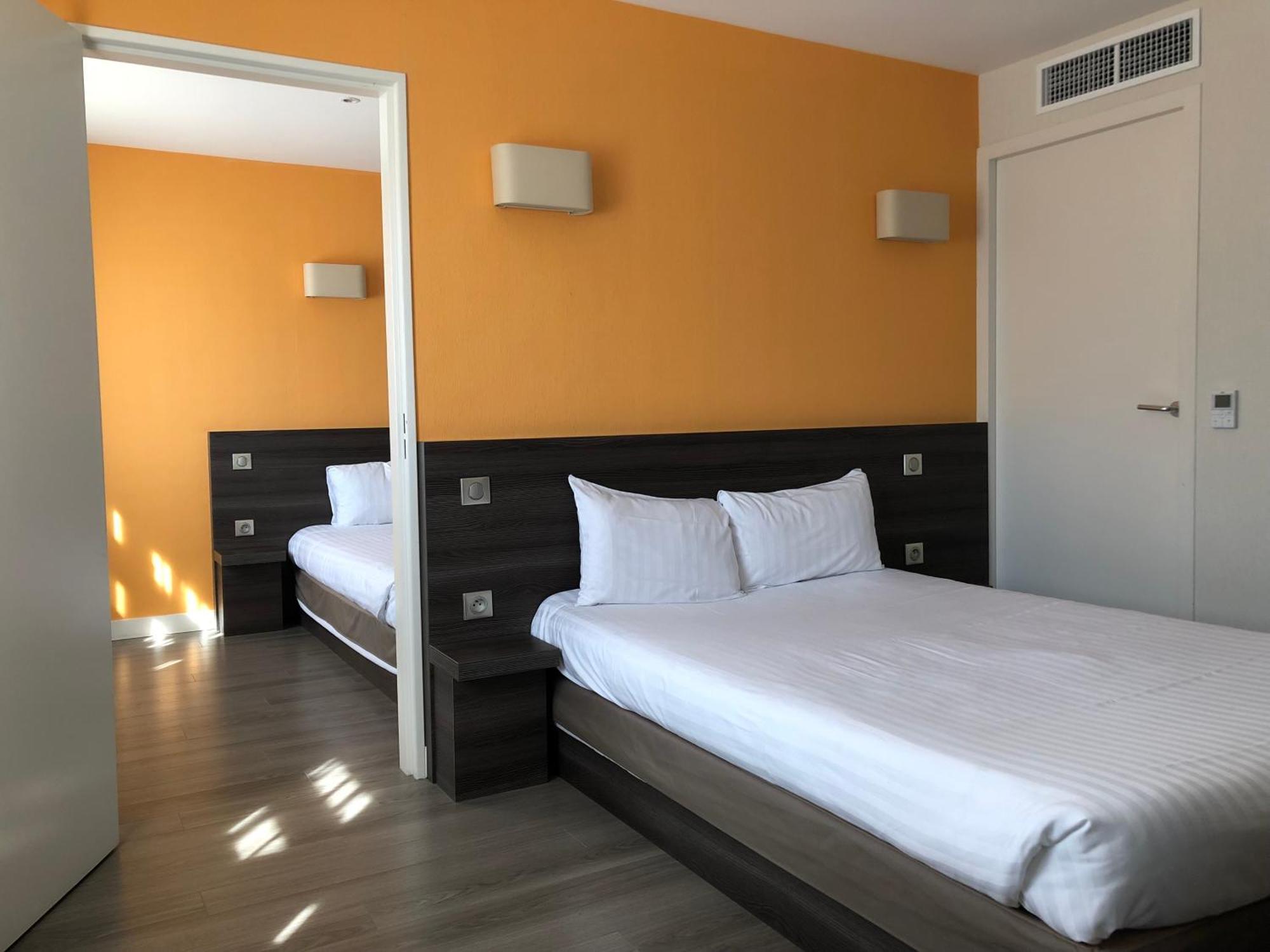 Hotel Valpre Écully Exteriér fotografie